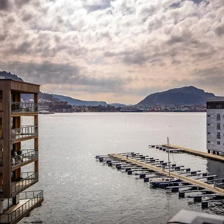 New Penthouse Apartment With Sea View In Bergen Centrum Exterior photo